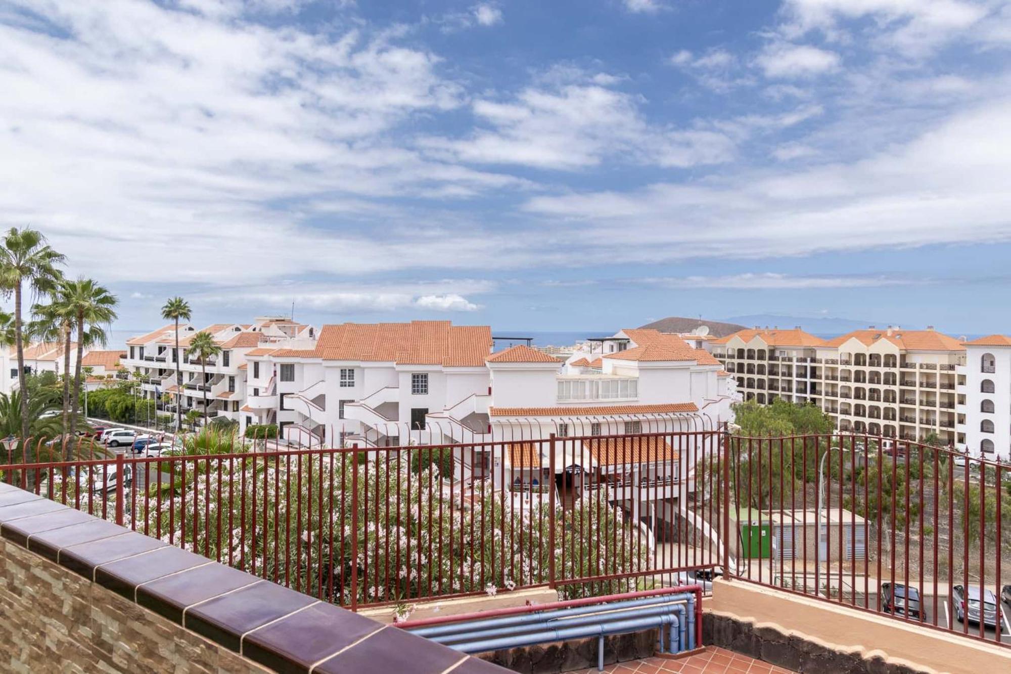 The Heights Apartment Los Cristianos Лос Кристианос Экстерьер фото