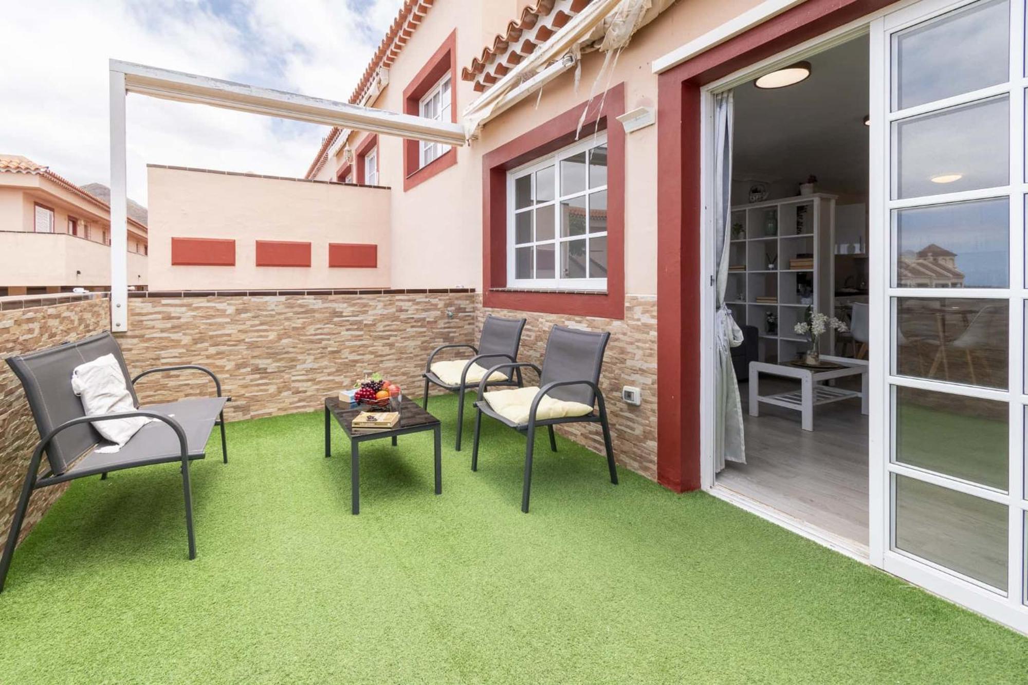 The Heights Apartment Los Cristianos Лос Кристианос Экстерьер фото